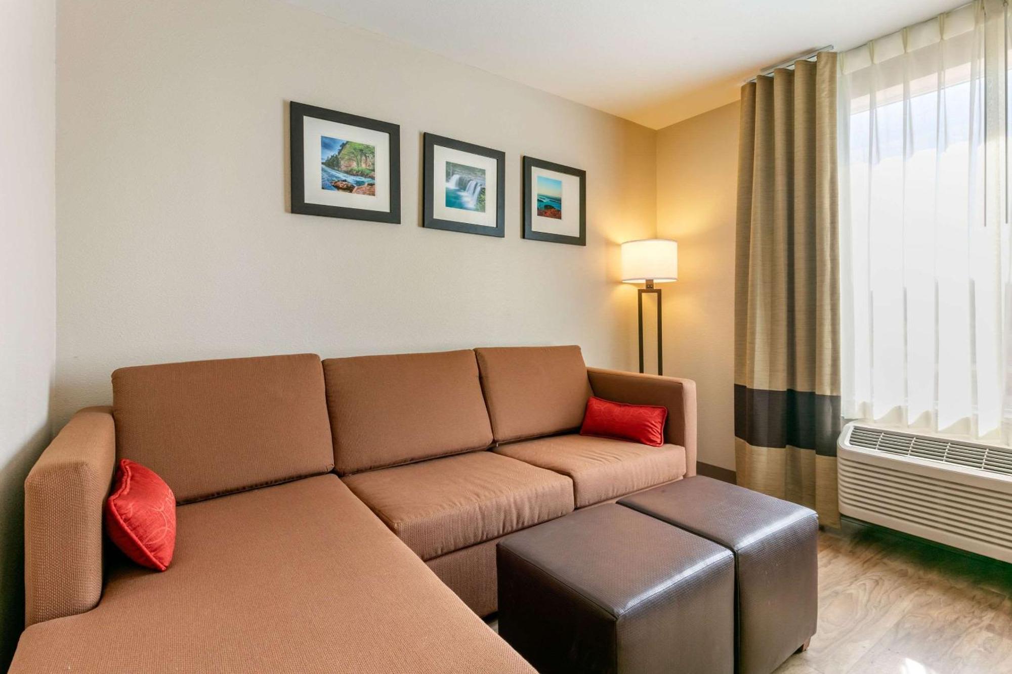 Comfort Inn & Suites Van Buren - Fort Smith מראה חיצוני תמונה