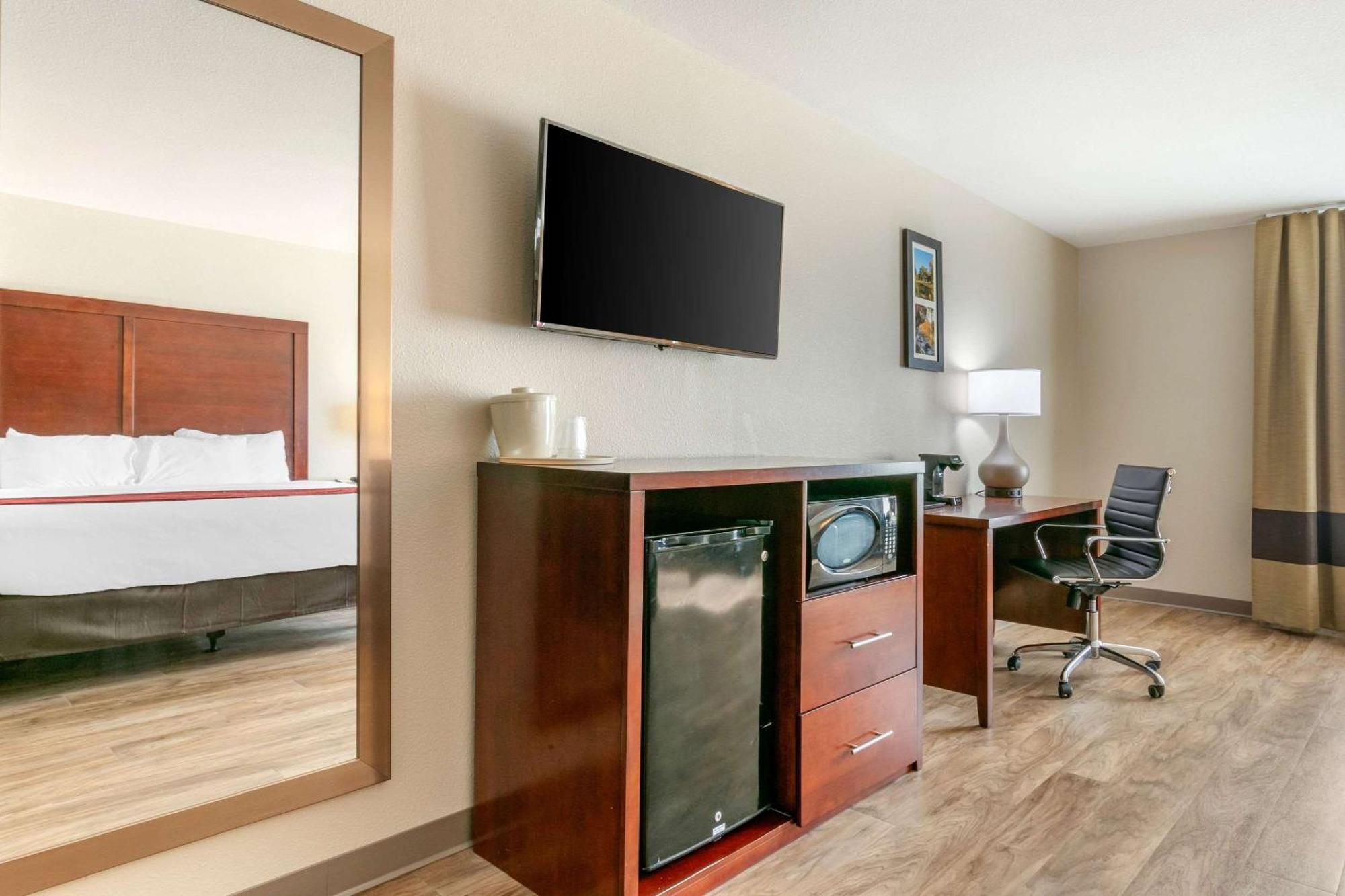 Comfort Inn & Suites Van Buren - Fort Smith מראה חיצוני תמונה