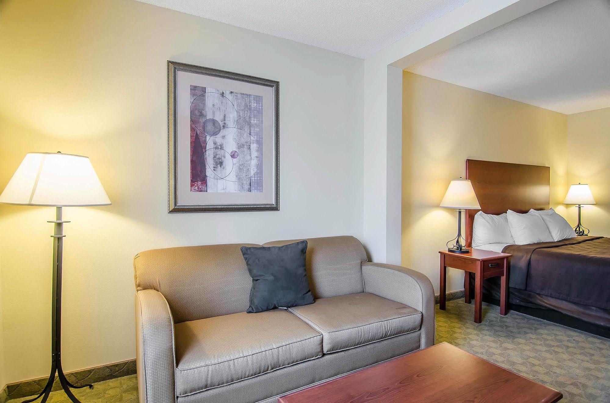 Comfort Inn & Suites Van Buren - Fort Smith מראה חיצוני תמונה